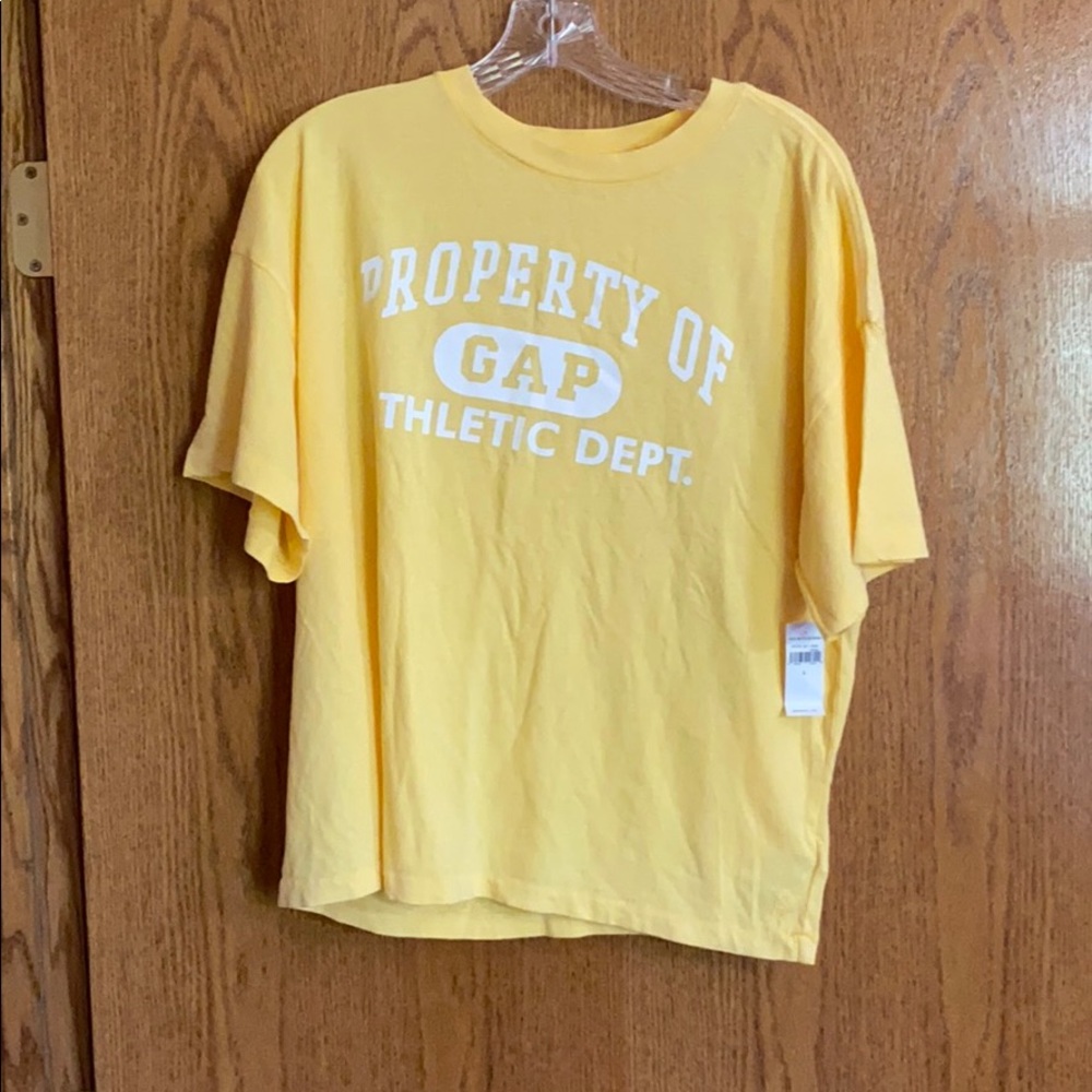Women’s large 50th anniversary Gap t-shirt